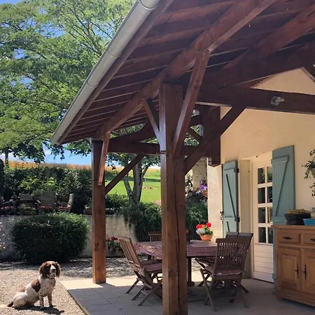 Maison Lamothe לינה וארוחת בוקר 4*