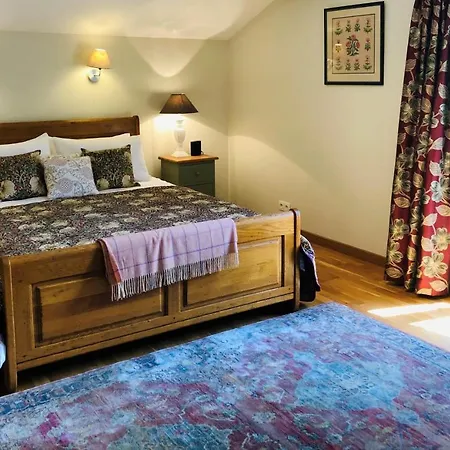 לינה וארוחת בוקר Maison Lamothe