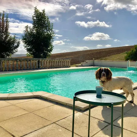 Maison Lamothe לינה וארוחת בוקר Flamarens