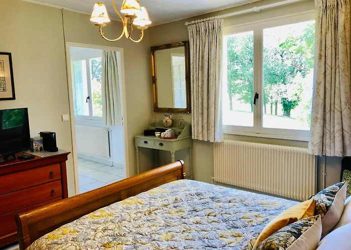 Maison Lamothe 住宿加早餐酒店 Flamarens